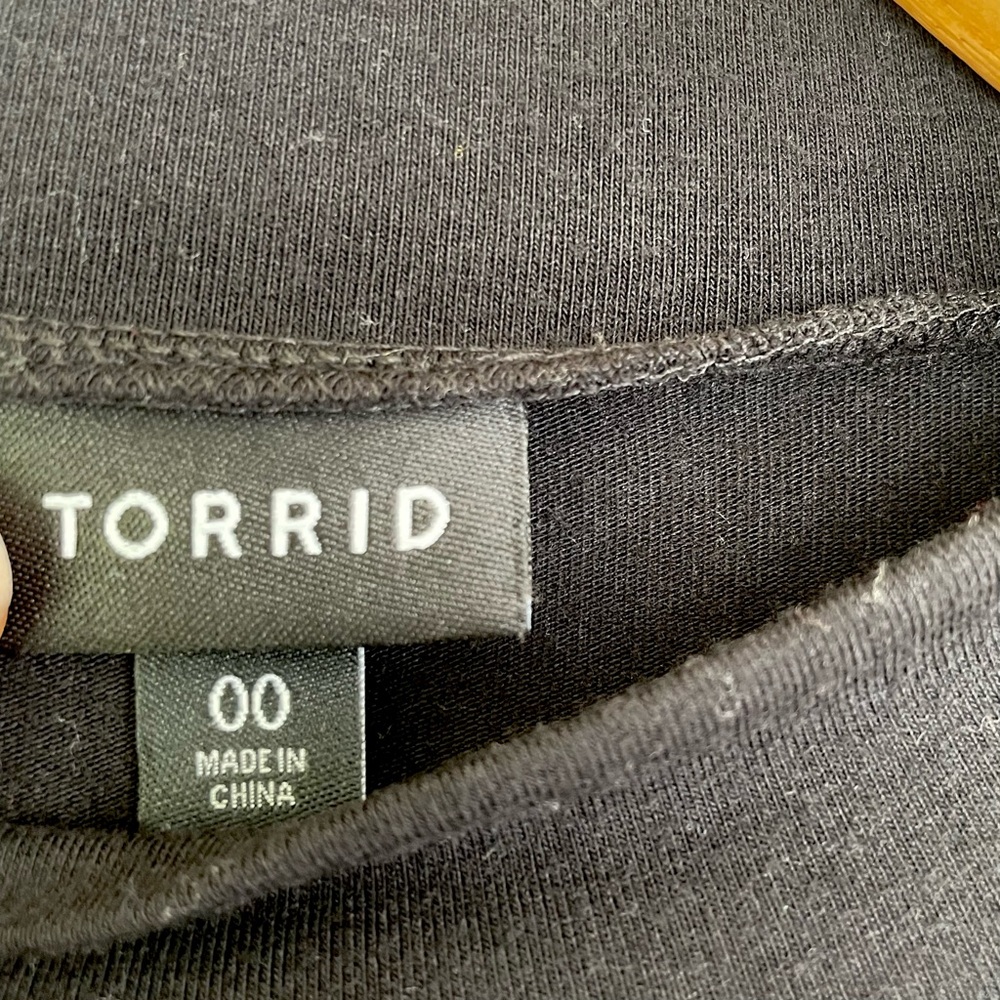 Torrid Bell Sleeved Midi Dress - Picture 11 of 12